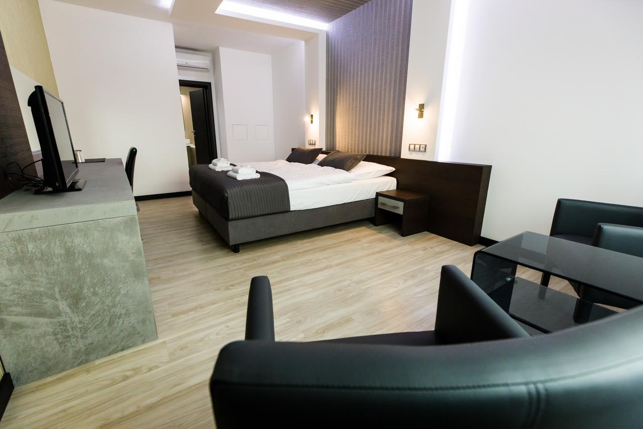 Hotel U Kostela Modrice Exterior photo